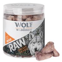 4x70g Wolf of Wilderness RAW csirkeszív fagyasztva szárított kutyasnack