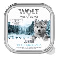 6x 150g Wolf of Wilderness Junior Blue River - csirke & lazac gabonamentes nedves kutyaeledel